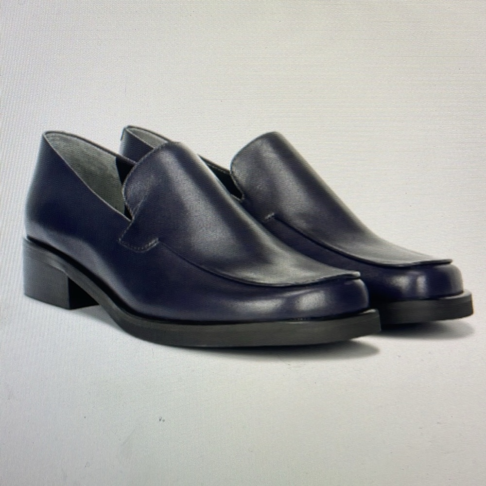 Franco Sarto Bocca Flex navy blue slip-on leather loafers, marked size 9 M